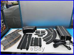 132 Hornby Scalextric 27 Tracks 2-Controllers Power Supply Borders Guardrail L4