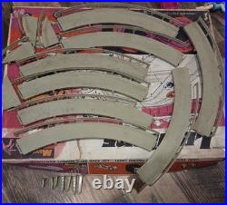 1966 MONOGRAM Lemans Road Race Slot Car & Track Set Ford GT Ferrar Original Box