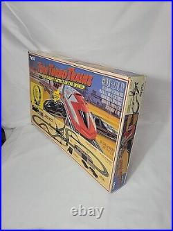 1989 TYCO Twin Turbo Trains FASTEST IN THE WORLD Train Style Slot Car Track Set