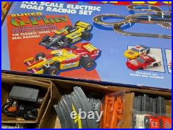 1995 Tomy AFX Verta-Loop HO Slot Car Set