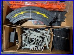 1995 Tomy AFX Verta-Loop HO Slot Car Set