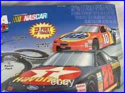 1997 DAYTONA 500 HO Scale Electric NASCAR Racing Track