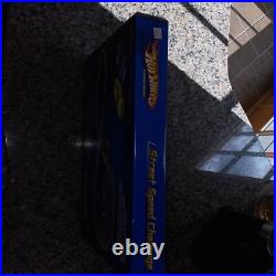 2005 Hot Wheels STREET SPEED CHALLENGE Slot Car Track CHARGER & SUPERBIRD SEALED