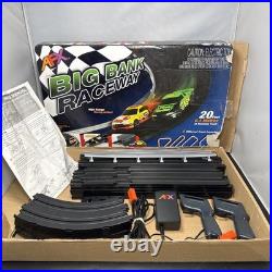 AFX BIG BANK Raceway 70293 HO Slot Car Track Set withTri-Power Pack Mega G No Cars