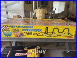 AFX Pro Challenge Speedway Slot Car Set and Track New In Box Sealed
