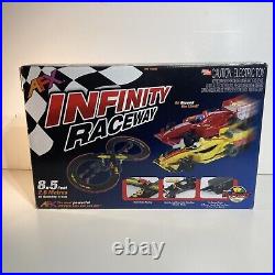AFX Slot Car Infinity Raceway Set #70290 with Slot Cars