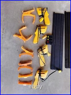 AFX Western Classic Speedway Race Set 1 Car Extra Track And Controllers With Box