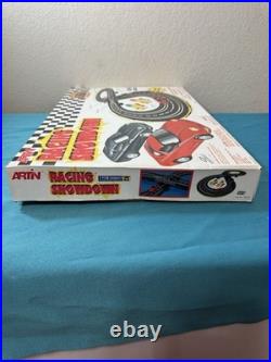 ARTIN Racing Showdown Corvette Slot Car Track Set NEW Sealed Magnetic Cars