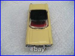 AURORA Model Motoring'63 GALAXIE HARD TOP #1352-YELLOWithRED/BLACK/BLACK-RARITY#2