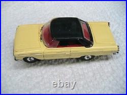 AURORA Model Motoring'63 GALAXIE HARD TOP #1352-YELLOWithRED/BLACK/BLACK-RARITY#2