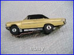 AURORA Model Motoring'63 GALAXIE HARD TOP #1352-YELLOWithRED/BLACK/BLACK-RARITY#2