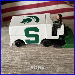 Afx Custom Slotboni Michigan State Edition 164/Ho Scale Slot Car Track Cleaner