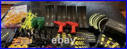 Artin Rare Slot Car Set Grand Team Challenge Four Racers 65 1/2 Foot Track