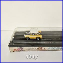 Aurora Afx Car & Track Combo Yellow Ford Baja Bronco