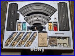 Aurora Tjet 4-Lane HO Slot Car Set (#2)