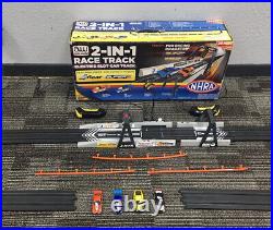 Auto World 2-In-1 Race Track Stock Car Showdown Dragster Electric Slot Car NHRA