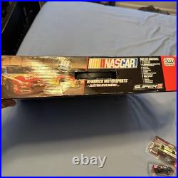 Auto World Nascar Hendricks Motor SportsElectric Racing Slot (7) Car Set Combo