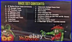 Auto World SRS347 RAT Fink & Furry-Ous HO Track Set MINT