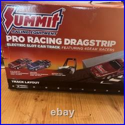 Auto World Summit Racing Pro Racing Dragstrip Electric Slot Car Track 4Gear