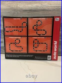 Auto World The Dukes Of Hazzard Curve Huggers Electric Racing Slot Car Set