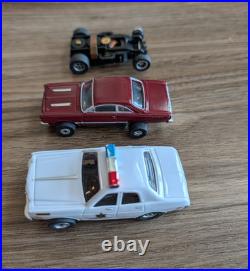 AutoWorld The Dukes Of Hazzard Curve Huggers Electric Racing Slot Car READ