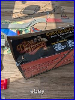 AutoWorld The Dukes Of Hazzard Curve Huggers Electric Racing Slot Car READ