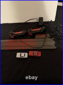 AutoWorld The Dukes Of Hazzard Curve Huggers Electric Racing Slot Car READ