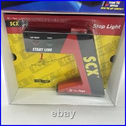 CASE SCX 6x 88050 Synchronized Starts 1/32 Slot Car Stop Light Accessory MIB
