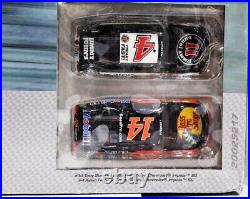 Carrera Evolution NASCAR Racing 20025217 Track Set #14 Stewart #4 Harvick NEW