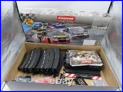 Carrera Evolution NASCAR Racing 20025217 Track Set #14 Stewart Harvick NO CARS