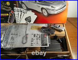 Carrera Slot Car Track Set Casino Royal 007 Scale 143 Includes Original Box