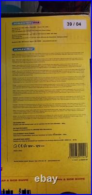 Classic Scalextric Le Mans T2 Sport Advanced Track System 1/32 includes cars