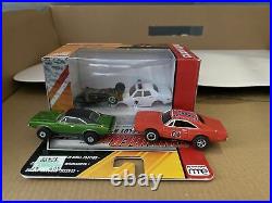 Dukes Of Hazzard Auto World Curvehuggers Electric Slot Car Racing Vintage Works