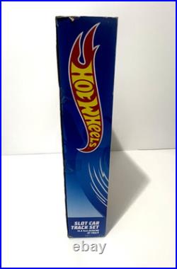 Hot Wheels Slot Car Track Set 15.4 Feet Scale Speed 450 Mph 2 Turbo Boosters New