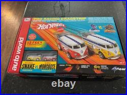 Hot Wheels Snake vs Mongoose Electric 1Slot Car Track VW Bus Drag Set SEALED