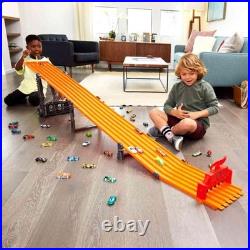 Hot Wheels Super 6-Lane Raceway & 6 164 Scale Toy Cars