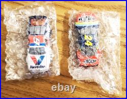 LIFE-LIKE RACING NASCAR 500 SLOT CAR SET #9528 HO Scale 1995 -2 CARS #24 & #6