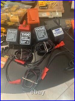 Lot Bundle VTG Tyco Electric Racing Set Nite Glow Slot Car Track Cliff Loop 3210