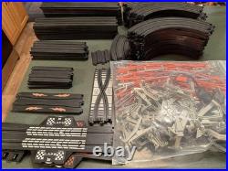 Lot Of 107 Tomy Aurora 1/8 & 1/4 R Track Sections 3, 6, 9, 12 & 15 Supports