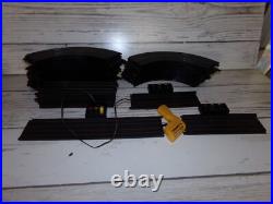 Lot of 200 pieces + Vintage Aurora AFX Slot Car Track Banked S Hairpin Curve