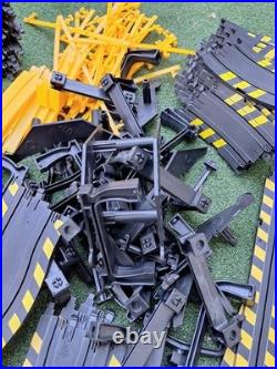 Marchon MR-1 Racing Car Track with 2 Cars Untested