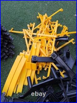 Marchon MR-1 Racing Car Track with 2 Cars Untested