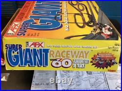 NICE 1995 TOMY #9876 HO SCALE AFX SUPER G GIANT RACEWAY SLOT CAR TRACK With4 CARS