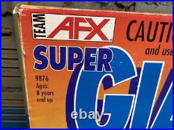 NICE 1995 TOMY #9876 HO SCALE AFX SUPER G GIANT RACEWAY SLOT CAR TRACK With4 CARS