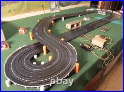 NMIB AURORA MoDEL MoToRING 4 Lane M M Vintage T Jet Slot Car Race Track Set