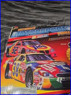 New 2003 Life-Like Racing Ultimate Motorsports Challenge NASCAR Slot Car Track