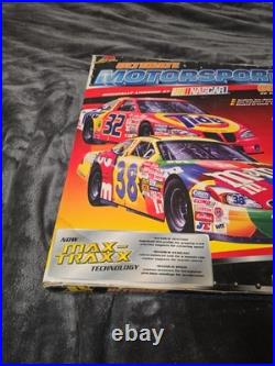 New 2003 Life-Like Racing Ultimate Motorsports Challenge NASCAR Slot Car Track