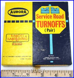 Rare 2pc Box Aurora Lock & Joiner SERVICE ROAD TURNOFFS #1525 1 Pair Near Mint
