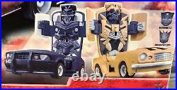 SCALEXTRIC G1031T 1/64 SLOT CAR RACE TRACK TRANSFORMERS BUMBLEBEE BARRICADE Set