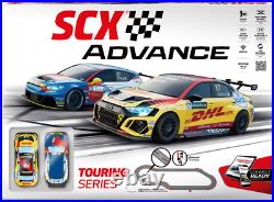 SCX 1/32 Scale ADVANCE 2.0 GT Touring Series wireless race set with lights